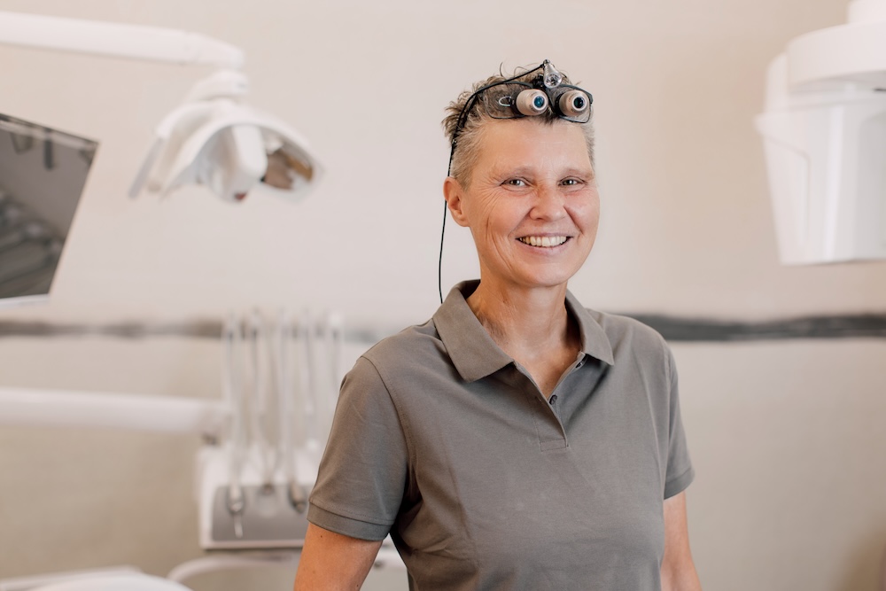 zahnarzt-erftstadt-wiesner-dr-ulrike-juhnke zahnarzt-erftstadt-wiesner- dr-ulrike-juhnke